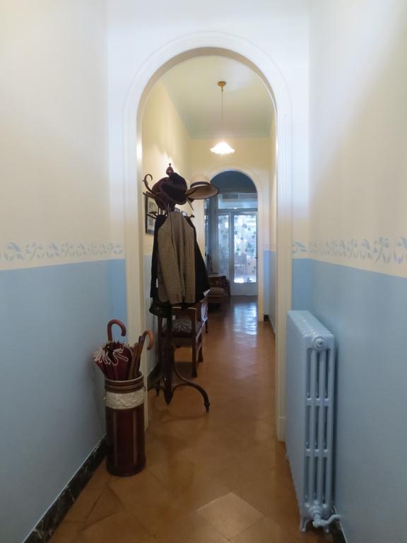 1900 B&B Тарраса Екстер'єр фото